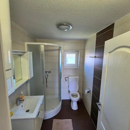 2 In Marica Apartment *