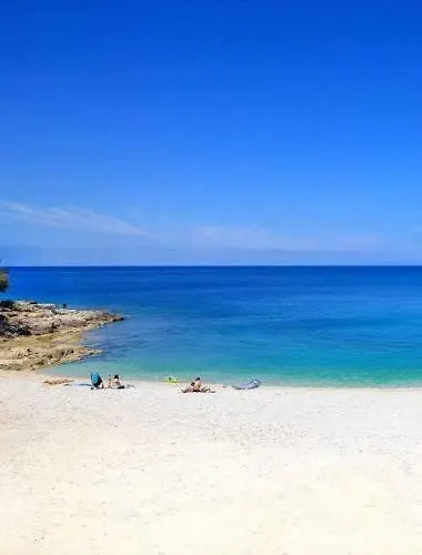 2 In Marica * Pula