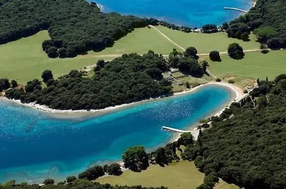 2 In Marica Apartamento *