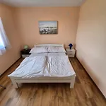 2 In Marica Póla